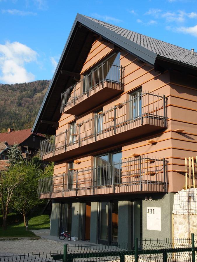 Križe Bed & Breakfast Base Camp المظهر الخارجي الصورة